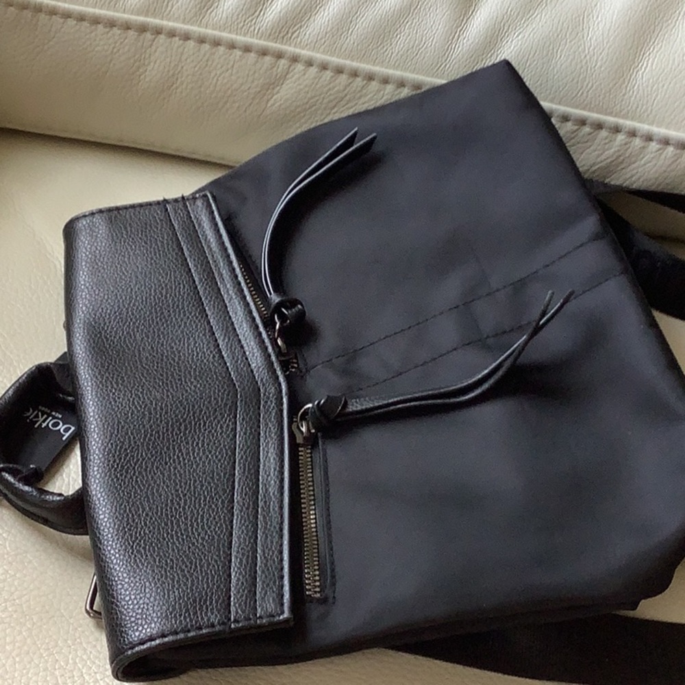 Botkier New York Trigger Backpack - Picture 6 of 7